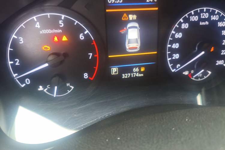 Used Nissan Teana 2021 2.0L XL Comfort Edition Odometer Close Up