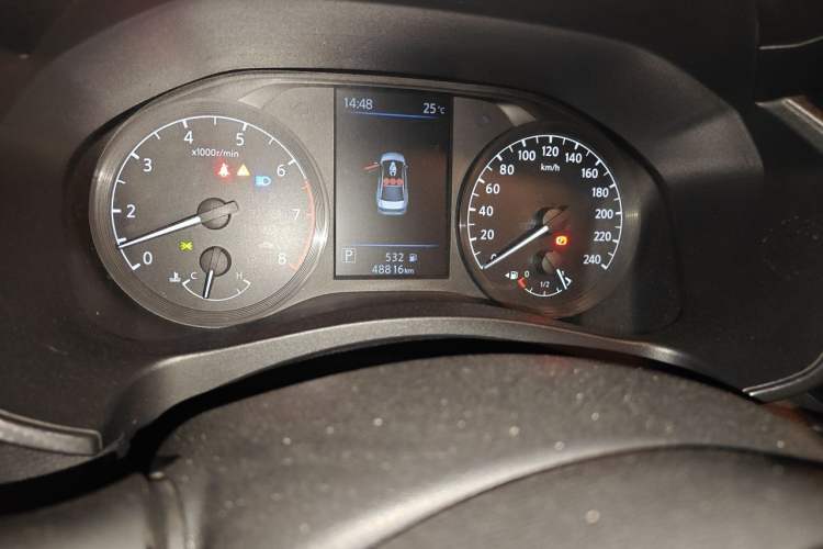 Used Nissan Teana 2021 2.0L XL Comfort Edition Odometer Close Up