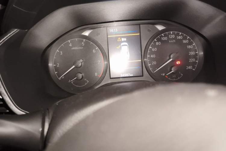 Used Nissan Teana 2021 2.0L XL Comfort Edition Odometer Close Up