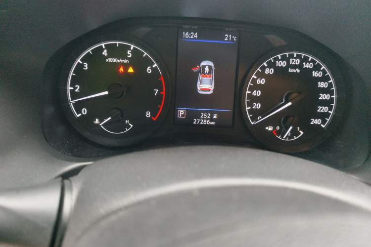 Used Nissan Teana 2021 2.0L XL Comfort Edition Odometer Close Up