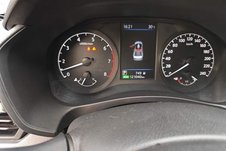 Used Nissan Teana 2021 2.0L XL Comfort Edition Odometer Close Up