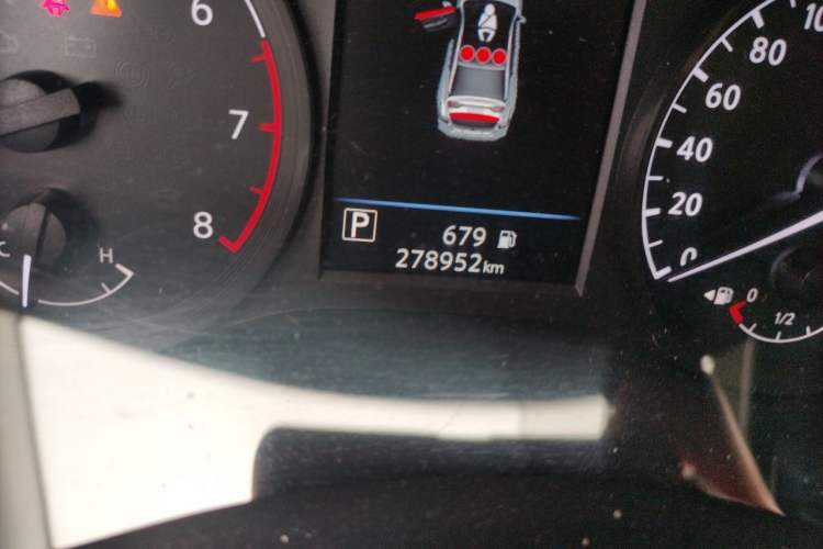 Used Nissan Teana 2021 2.0L XL Comfort Edition Odometer Close Up
