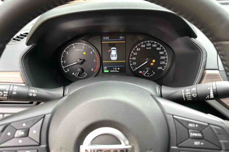 Used Nissan Teana 2021 2.0L XL Comfort Edition Odometer Close Up