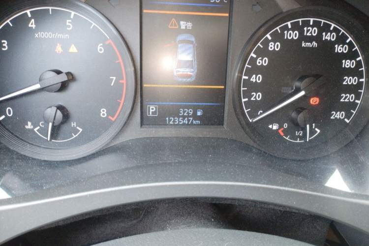 Used Nissan Teana 2021 2.0T XL Smart Upgrade Edition Odometer Close Up