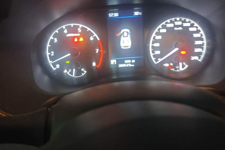 Used Nissan Teana 2021 2.0L XL Comfort Edition Odometer Close Up