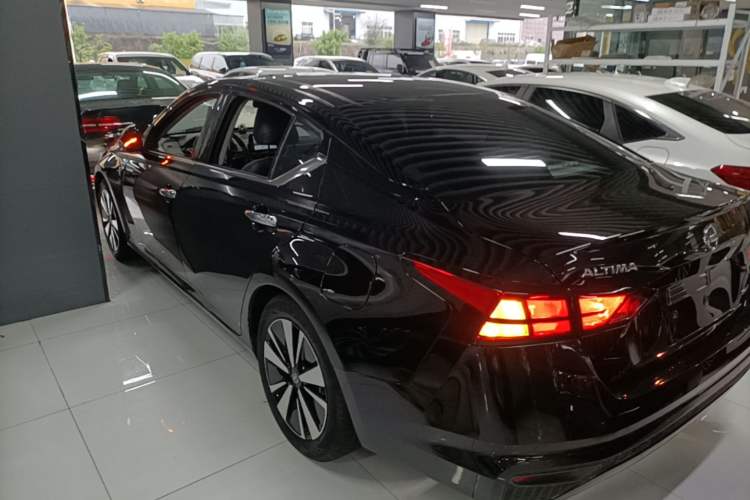 Used Nissan Teana 2021 2.0L XL Comfort Edition Rear Left 45 Deg