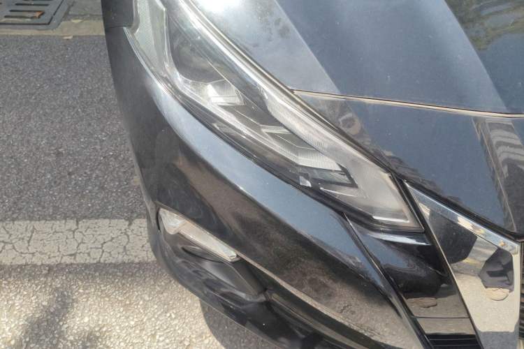 Used Nissan Teana 2021 2.0L XL Comfort Edition Right Front Headlight