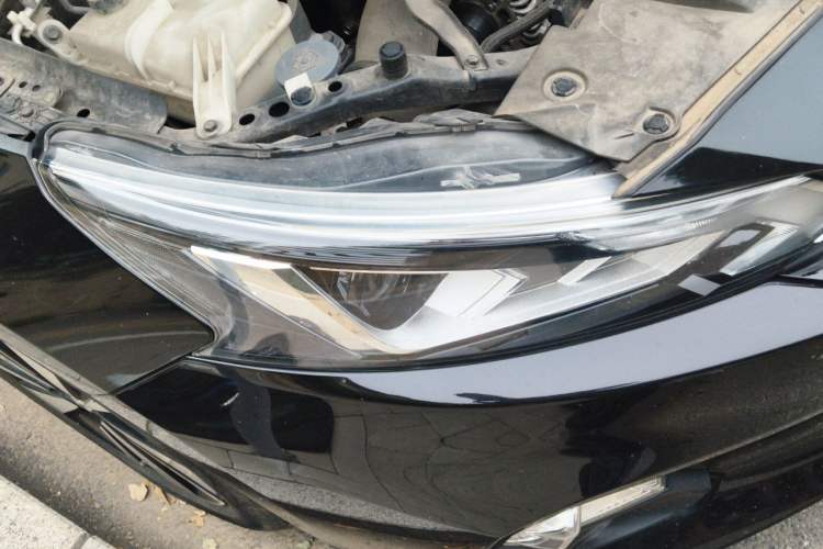 Used Nissan Teana 2021 2.0T XL Upper AD1 Smart Navigation Edition Right Front Headlight