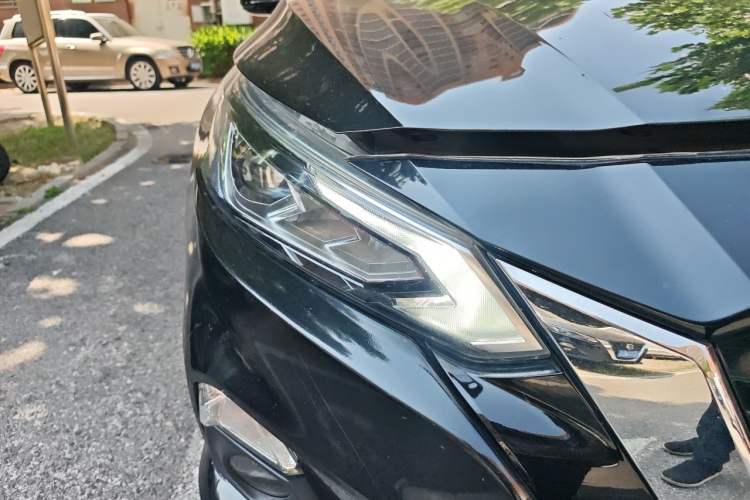 Used Nissan Teana 2021 2.0L XL Comfort Edition Right Front Headlight