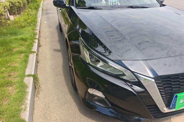 Used Nissan Teana 2021 2.0L XL Comfort Edition Right Front Headlight
