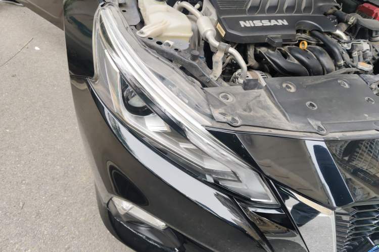 Used Nissan Teana 2021 2.0L XL Comfort Edition Right Front Headlight