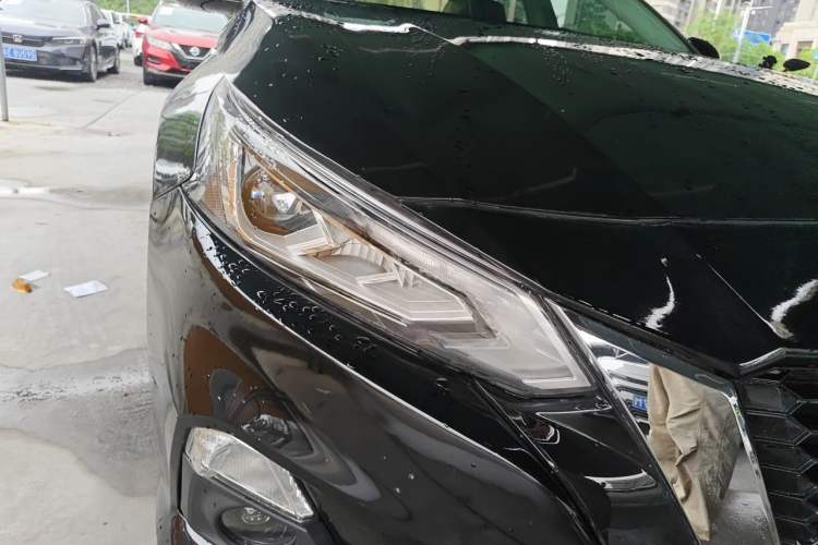 Used Nissan Teana 2021 2.0L XL Comfort Edition Right Front Headlight