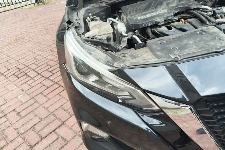 Used Nissan Teana 2021 2.0L XL Comfort Edition Right Front Headlight