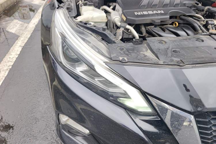 Used Nissan Teana 2021 2.0L XL Comfort Edition Right Front Headlight