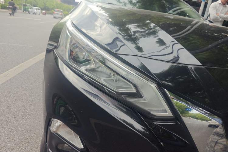 Used Nissan Teana 2021 2.0L XL Comfort Edition Right Front Headlight