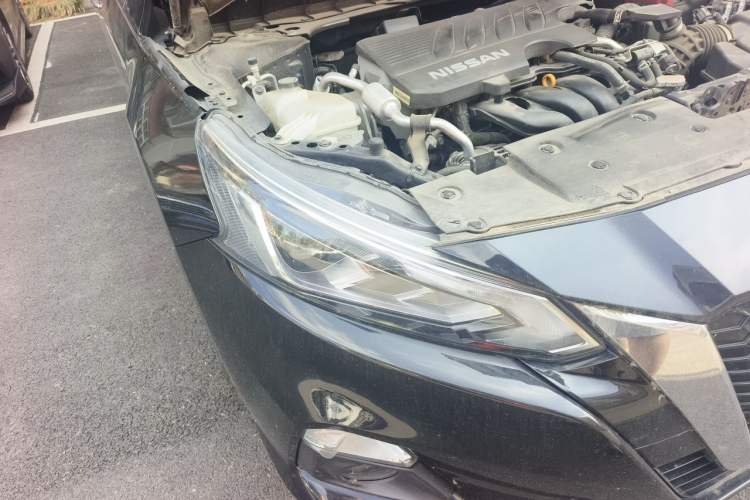 Used Nissan Teana 2021 2.0L XL Comfort Edition Right Front Headlight
