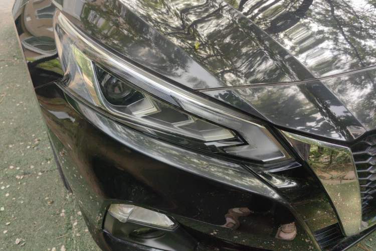 Used Nissan Teana 2021 2.0L XL Comfort Edition Right Front Headlight