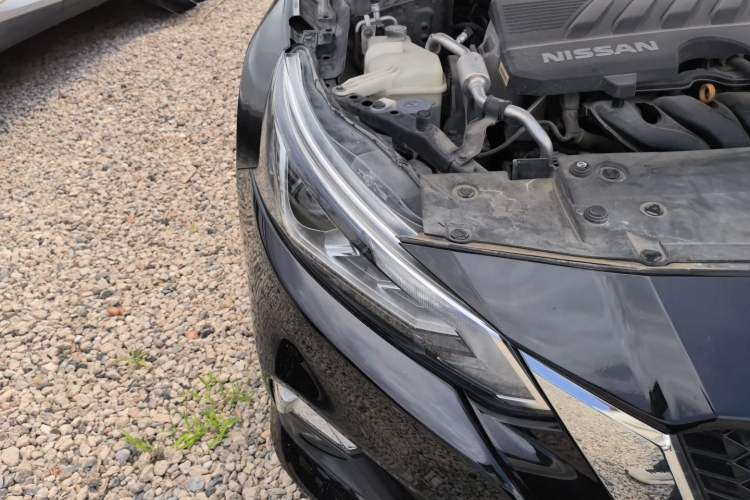 Used Nissan Teana 2021 2.0L XL Comfort Edition Right Front Headlight