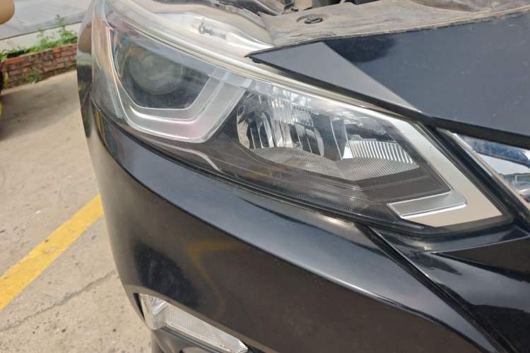 Used Nissan Teana 2021 2.0L XE Fashion Edition Right Front Headlight