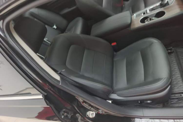 Used Nissan Teana 2021 2.0L XL Comfort Edition Right Front Seat