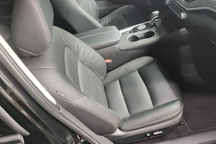 Used Nissan Teana 2021 2.0T XL Smart Upgrade Edition Right Front Seat