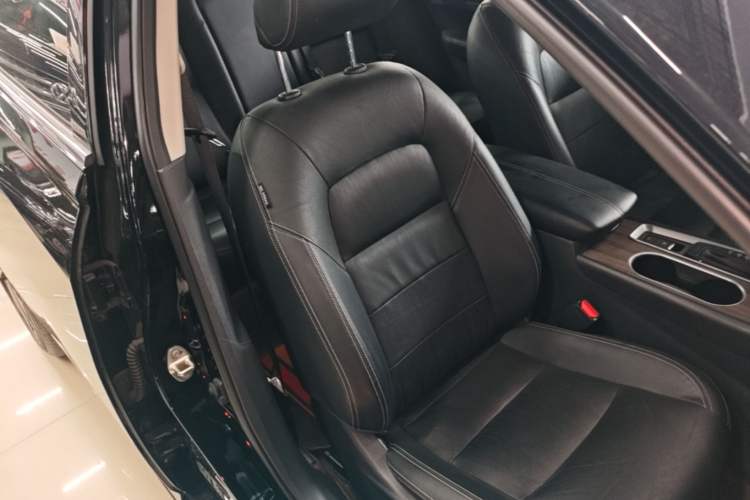 Used Nissan Teana 2021 2.0L XL Comfort Edition Right Front Seat