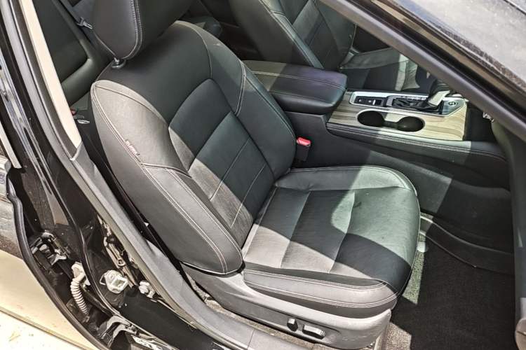 Used Nissan Teana 2021 2.0L XL Upper AD1 Smart Drive & Navigation Edition Right Front Seat