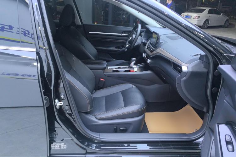 Used Nissan Teana 2021 2.0L XL Comfort Edition Right Front Seat