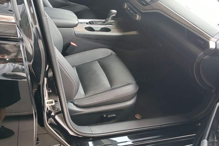 Used Nissan Teana 2021 2.0L XL Comfort Edition Right Front Seat