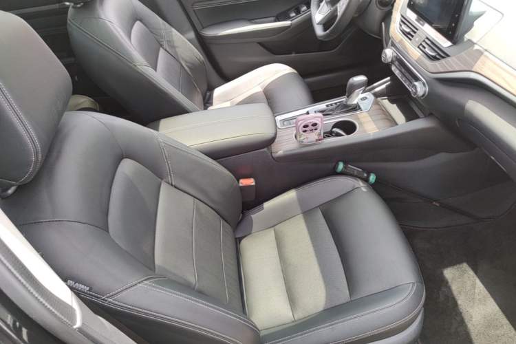 Used Nissan Teana 2021 2.0L XL Comfort Edition Right Front Seat