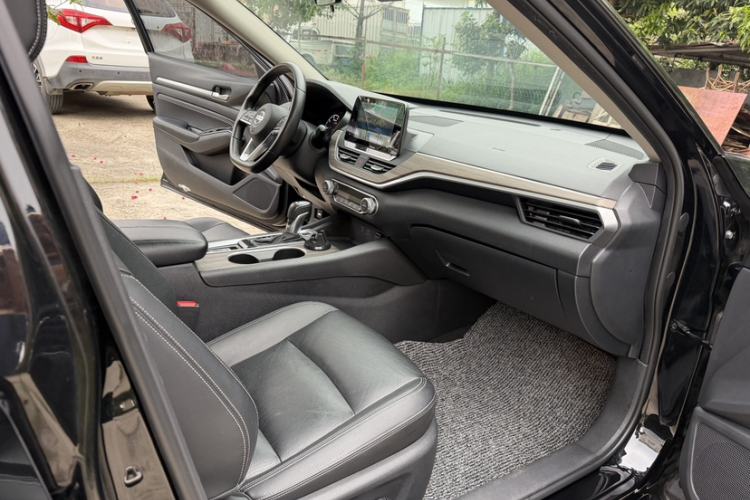 Used Nissan Teana 2021 2.0L XL Comfort Edition Right Front Seat