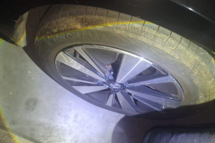 Used Nissan Teana 2021 2.0T XL Smart Upgrade Edition Right Front Wheel Hub
