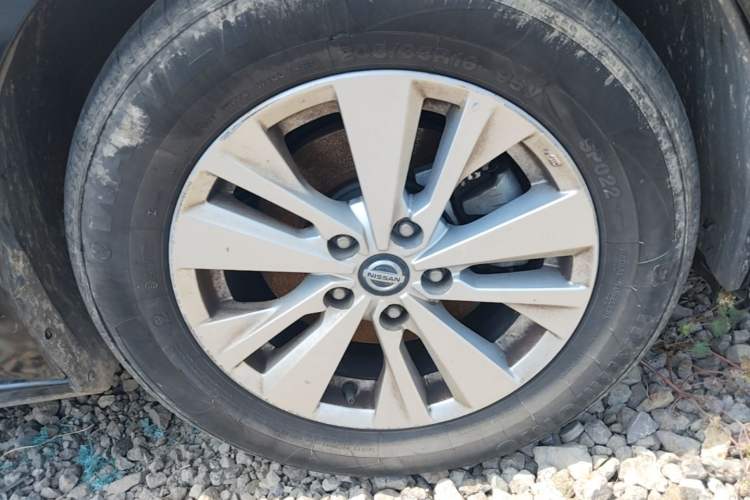 Used Nissan Teana 2021 2.0L XE Exclusive Edition Right Front Wheel Hub
