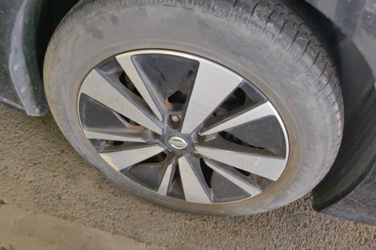 Used Nissan Teana 2021 2.0L XL Comfort Edition Right Front Wheel Hub