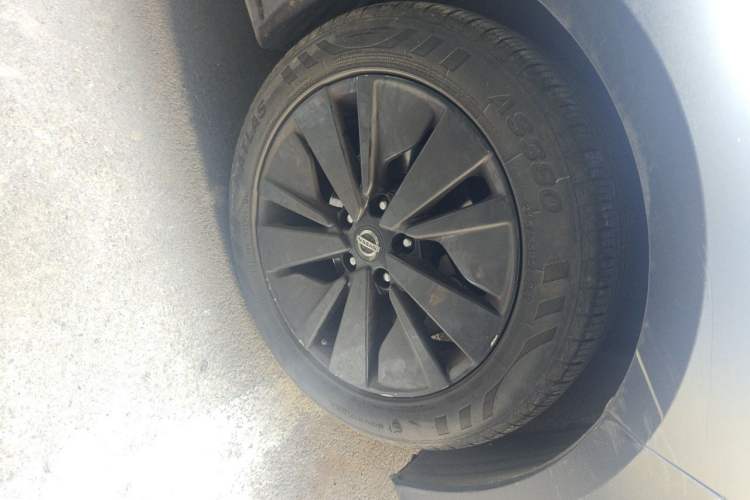 Used Nissan Teana 2021 2.0L XL Comfort Edition Right Front Wheel Hub
