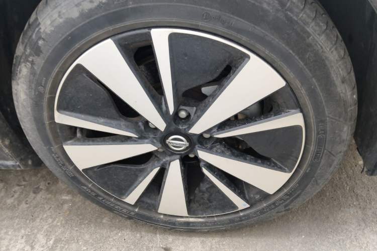 Used Nissan Teana 2021 2.0L XL Comfort Edition Right Front Wheel Hub