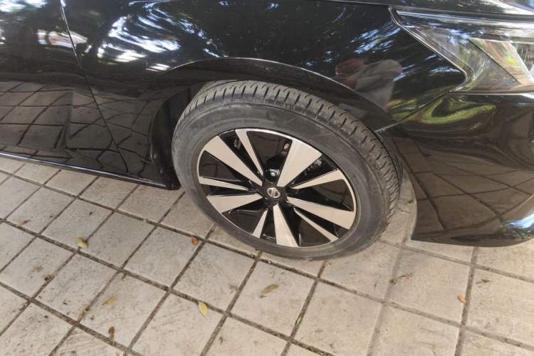 Used Nissan Teana 2021 2.0L XL Upper AD1 Smart Drive & Navigation Edition Right Front Wheel Hub