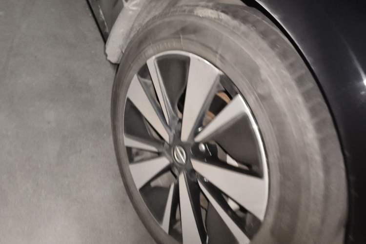 Used Nissan Teana 2021 2.0L XL Comfort Edition Right Front Wheel Hub