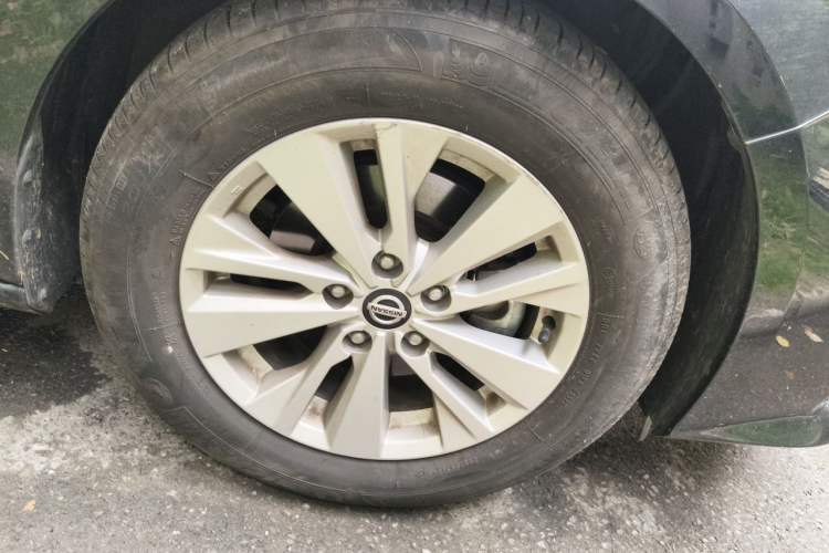 Used Nissan Teana 2021 2.0L XE Fashion Edition Right Front Wheel Hub