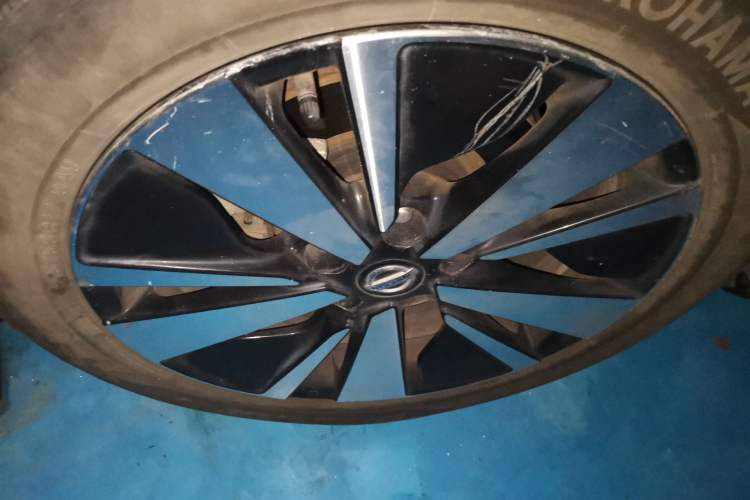 Used Nissan Teana 2021 2.0L XL Comfort Edition Right Front Wheel Hub
