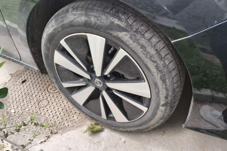 Used Nissan Teana 2021 2.0L XL Comfort Edition Right Front Wheel Hub