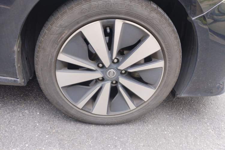 Used Nissan Teana 2021 2.0T XL Smart Upgrade Edition Right Front Wheel Hub