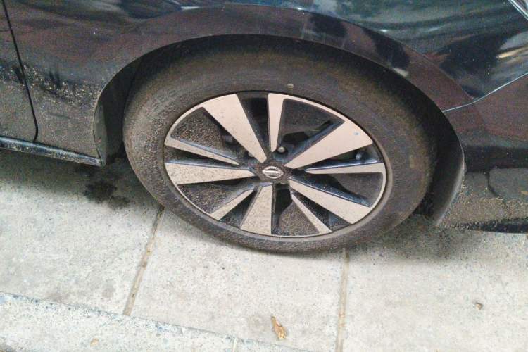 Used Nissan Teana 2021 2.0L XL Comfort Edition Right Front Wheel Hub