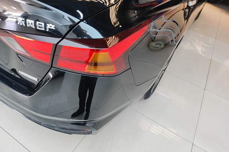 Used Nissan Teana 2021 2.0L XL Comfort Edition Right Rear Taillight