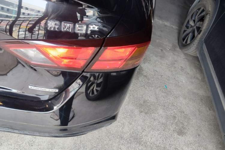 Used Nissan Teana 2021 2.0L XL Upper AD1 Smart Drive & Navigation Edition Right Rear Taillight