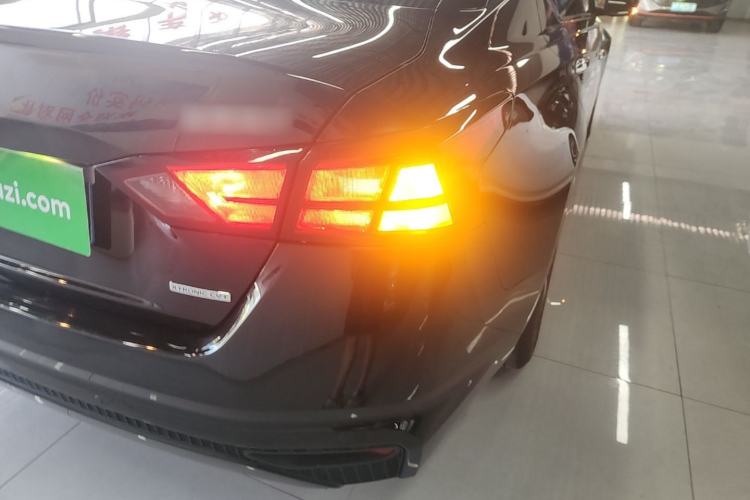 Used Nissan Teana 2021 2.0L XL Comfort Edition Right Rear Taillight