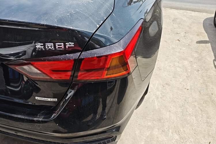 Used Nissan Teana 2021 2.0L XL Upper AD1 Smart Drive & Navigation Edition Right Rear Taillight
