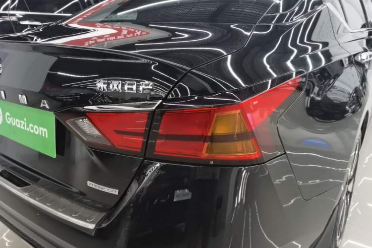 Used Nissan Teana 2021 2.0L XL Comfort Edition Right Rear Taillight
