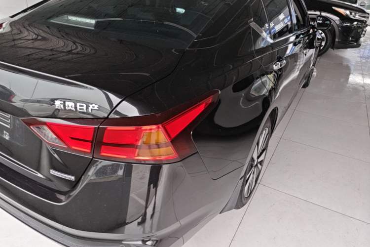 Used Nissan Teana 2021 2.0L XL Comfort Edition Right Rear Taillight