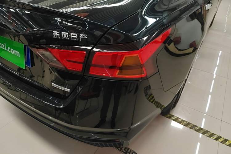 Used Nissan Teana 2021 2.0L XL Comfort Edition Right Rear Taillight